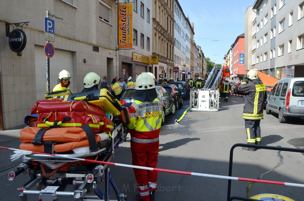 Feuer 2 Y Koeln Altstadt Kyffhaeuserstr P090.JPG - Miklos Laubert